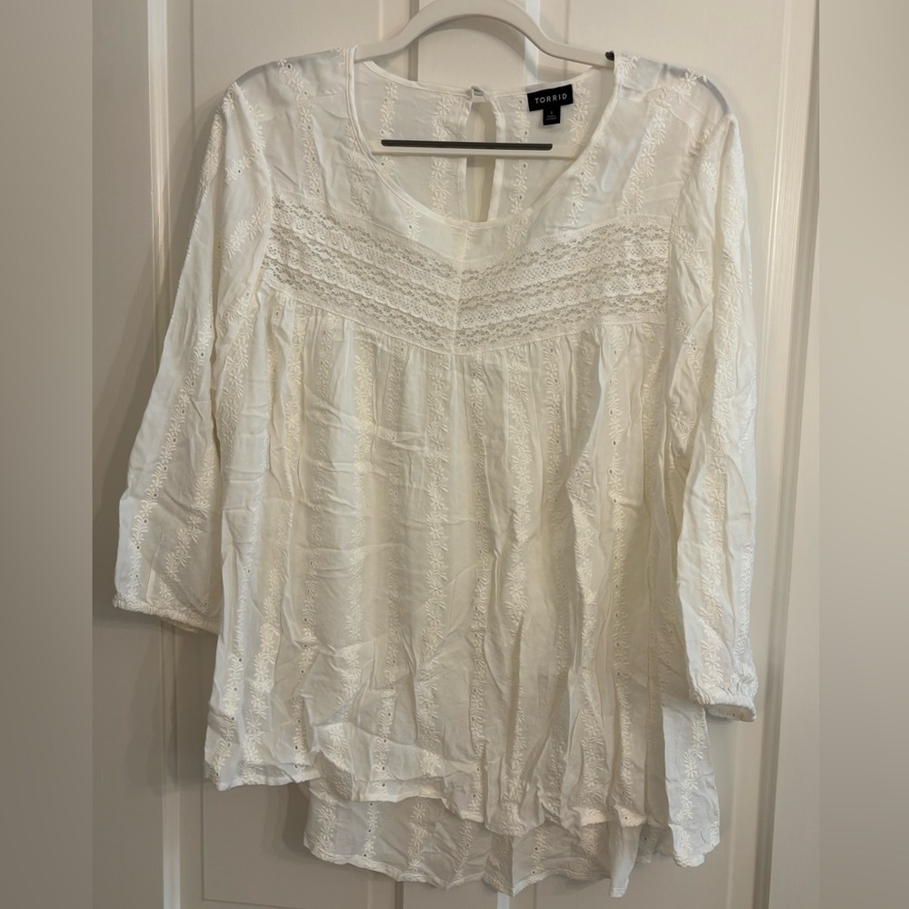 Torrid Women's White Lace Top